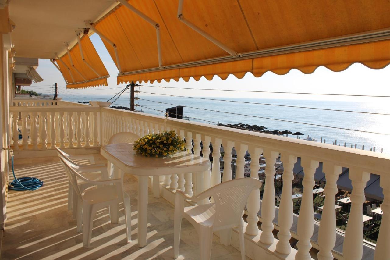 Olympic Beach Rooms Esterno foto