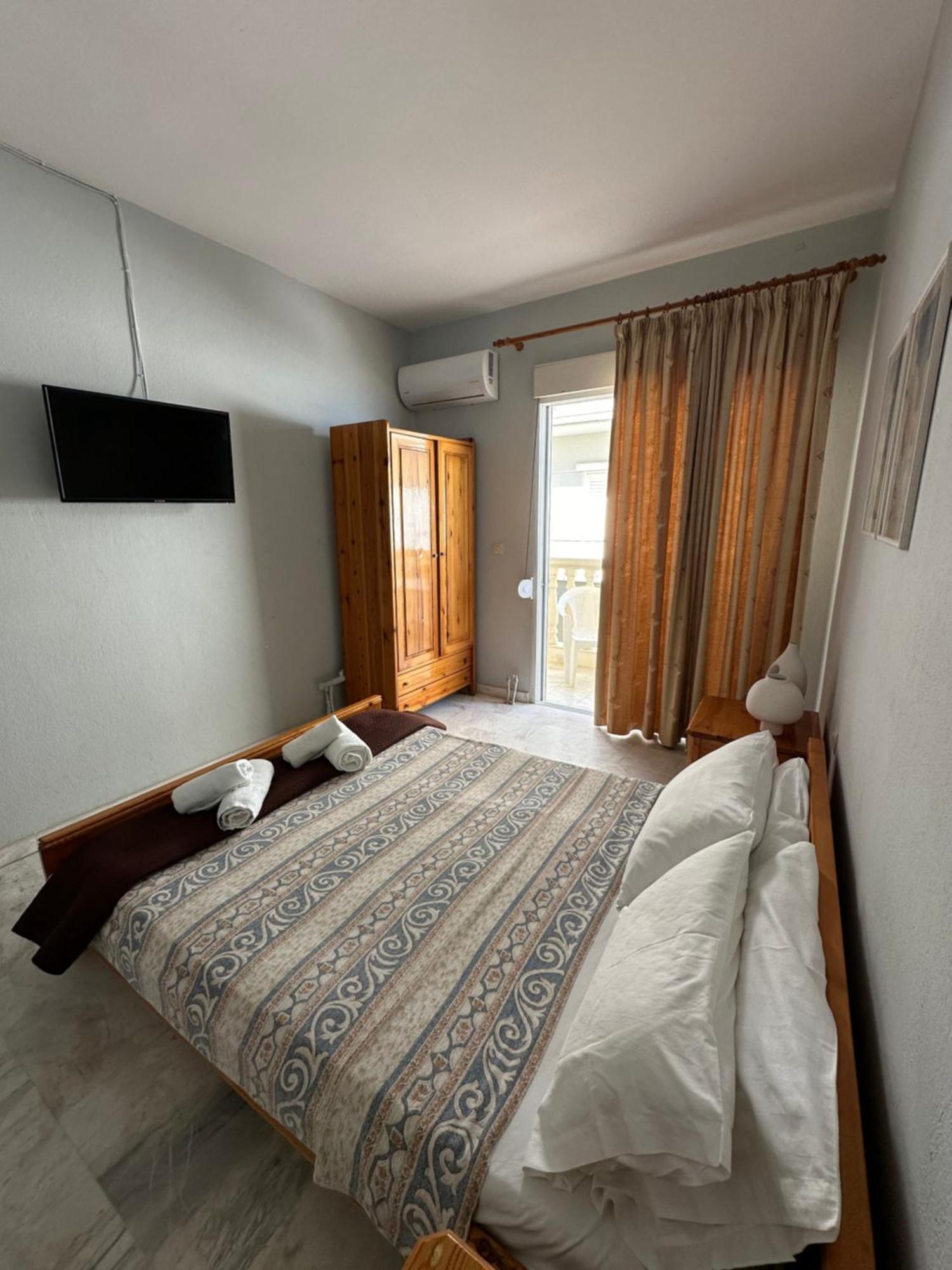 Olympic Beach Rooms Esterno foto