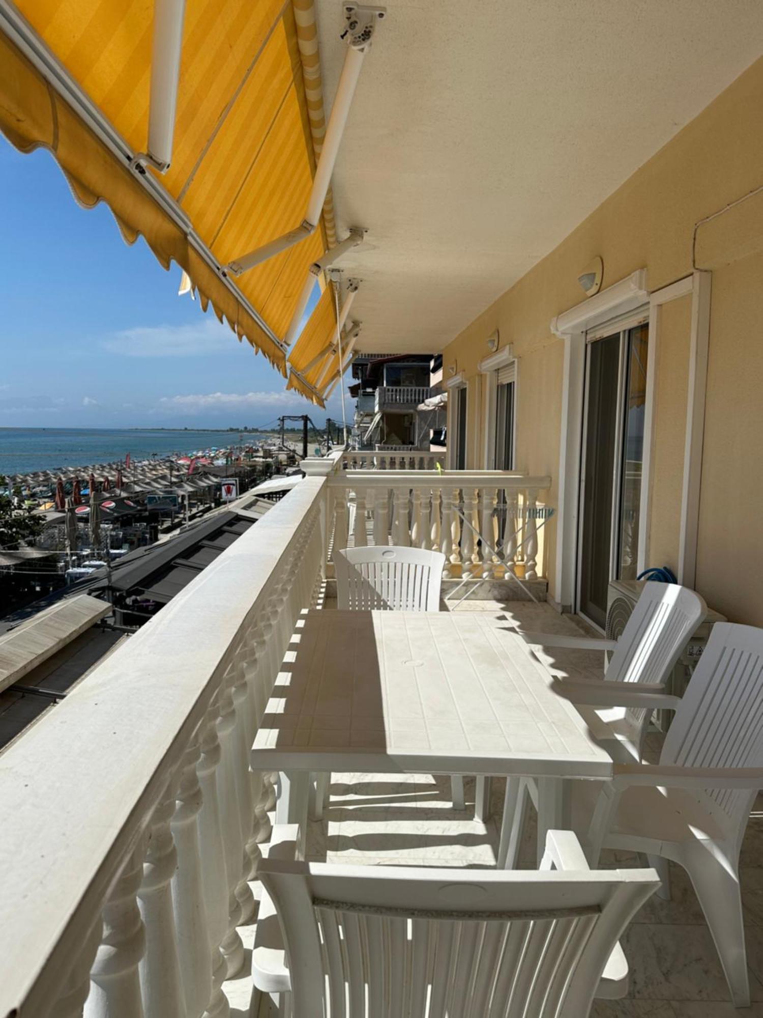 Olympic Beach Rooms Esterno foto